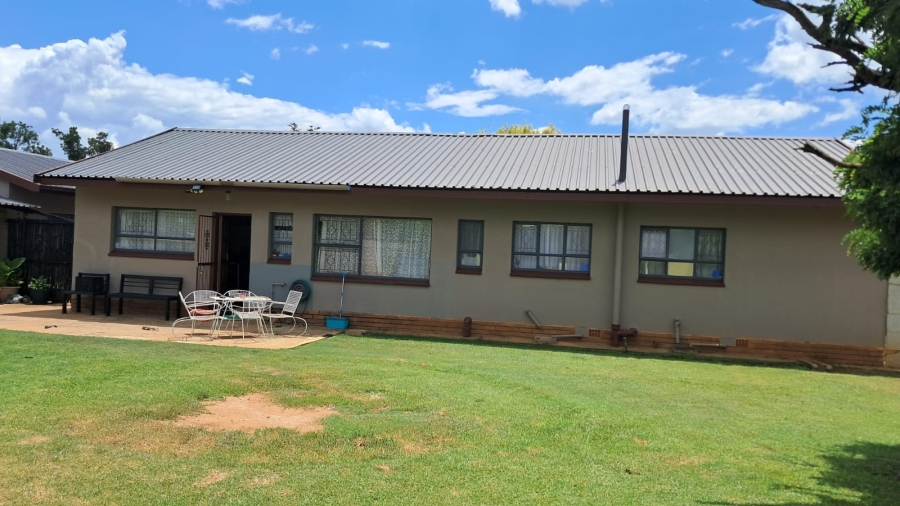 3 Bedroom Property for Sale in Meiringspark Ext 2 North West